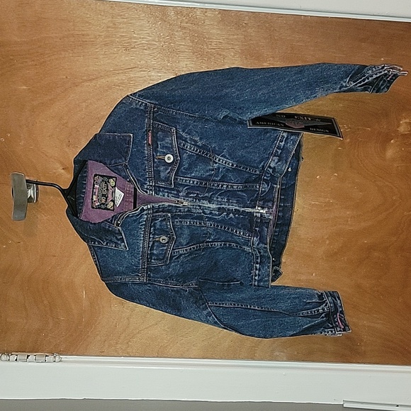 Jordache Jackets & Blazers - Vintage Jordache no exit denim jacket M
